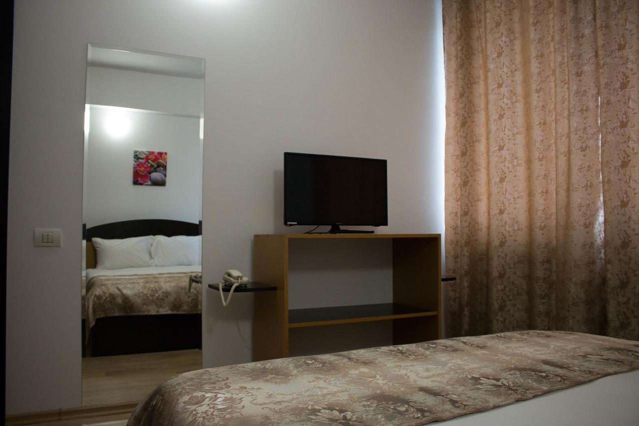 Rent Room N&S Iasi Extérieur photo